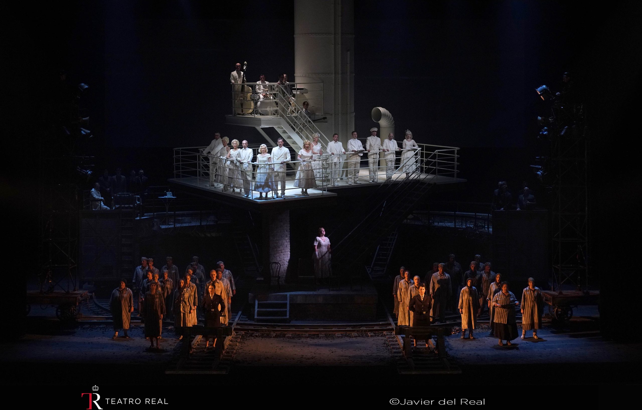 Comentarios en la prensa: 'La pasajera' en el Teatro Real