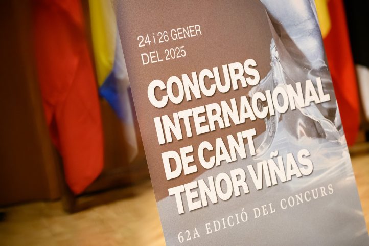 El Concurso Tenor Viñas ha sido presentado en el Gran Teatre del Liceu de Barcelona, anunciando cambios en su imagen visual a través de un nuevo espacio, y la inclusión de nuevos premios. En total, 121.000 euros, 15 contratos y 16 becas de estudio serán repartidas entre los que encabecen el palmarés en la gala final.