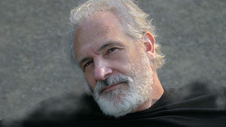 La Orquesta y Coro RTVE ofrece los días 6 y 7 de noviembre en el Teatro Monumental un programa que une la tradición clásica de Beethoven con la creación contemporánea de Jesús Rueda. Bajo la dirección de Christoph König, el concierto incluye tres obras del compositor alemán junto al estreno absoluto del Concierto para violín y orquesta n.º 1 de Rueda, una nueva pieza que amplía el catálogo de más de noventa obras del autor madrileño.