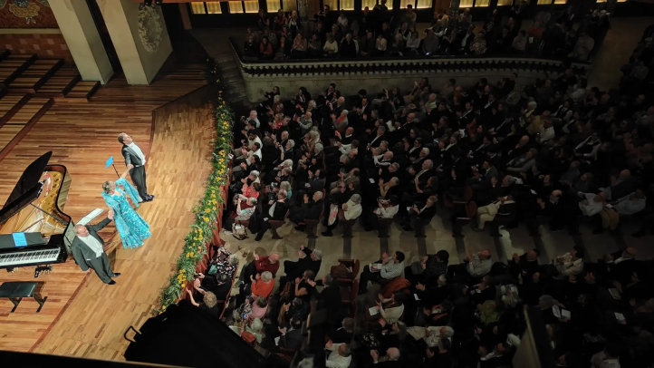 Jonas Kaufmann y Diana Damrau, en el Palau de la Música Catalana Obras de Strauss y Mahler. Jonas Kaufmann y Diana Damrau. Helmut Deutsch, piano. Palau de la Música Catalana, Barcelona. 8 de abril de 2025.