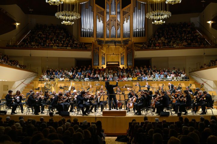 Dudamel en Ibermúsica con la Orquesta Sinfñonica de Londre