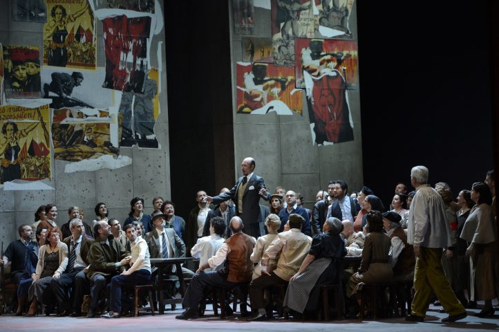 La forza del destino de Verdi inaugura la temporada 2025/26 de ABAO Bilbao Opera el próximo 25 de octubre. El Euskalduna de la ciudad vasca recibe la célebre ópera del compositor de Busetto, con una producción de Ignacio García, que traslada la acción a la Guerra Civil española. En el foso, Lorenzo Passerini vuelve a Bilbao, dirigiendo un reparto encabezado por las voces de Carmen Solís, Angelo Villari, Ketevan Kemmozlde y Juan Jesús Rodríguez. Esta producción supone el debut de Esteban Urzelai al frente del Coro de la Ópera de Bilbao.