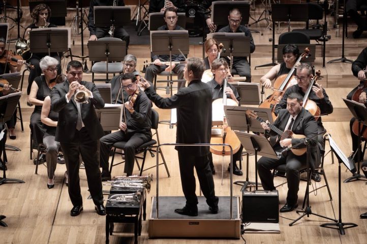 Crítica de Pacho Flores