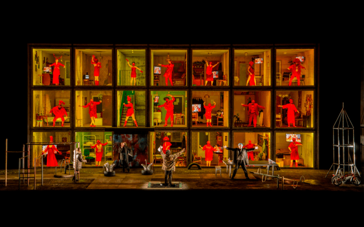 La semana del 6 al 12 de octubre, los canales Mezzo y Mezzo Live presentan una programación en la que destacan propuestas como la ópera Boris Godunov desde la Dutch National Opera, una live session de la Filarmónica Checa con Shostakóvich y Strauss, la Gran misa de Mozart con el Leipziger Ballett, el festival Misteria Paschalia y el festival Jazz sous les Pommiers. La calidad artística queda garantizada por figuras como Vasily Petrenko, Semión Bychkov y cantantes e instrumentistas de primer orden. 