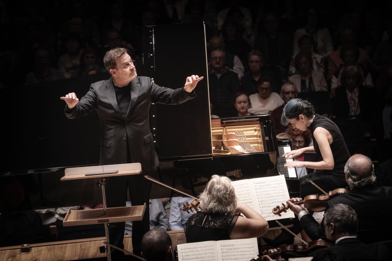 Crítica, Orquesta de Valencia